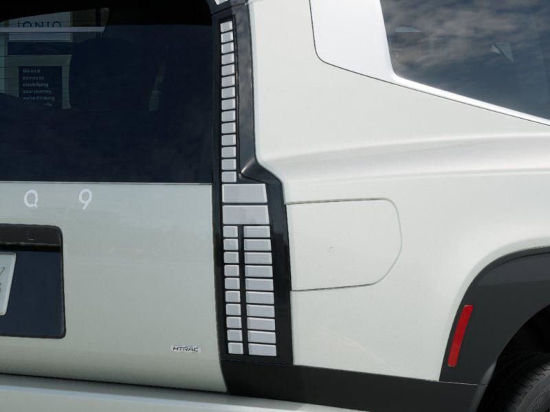 New 2026 Hyundai Ioniq 9 SE image 16