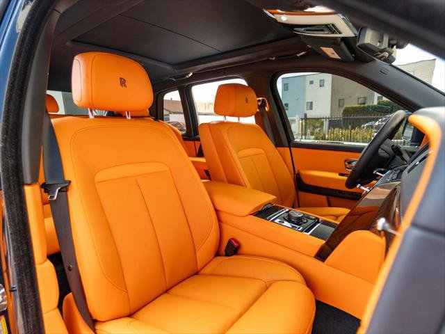 Certified 2023 Rolls-Royce Cullinan Black Badge w/ Driver's Package AWD/4WD image 34