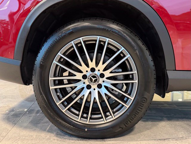 New 2026 Mercedes-Benz GLC 300 4MATIC image 11