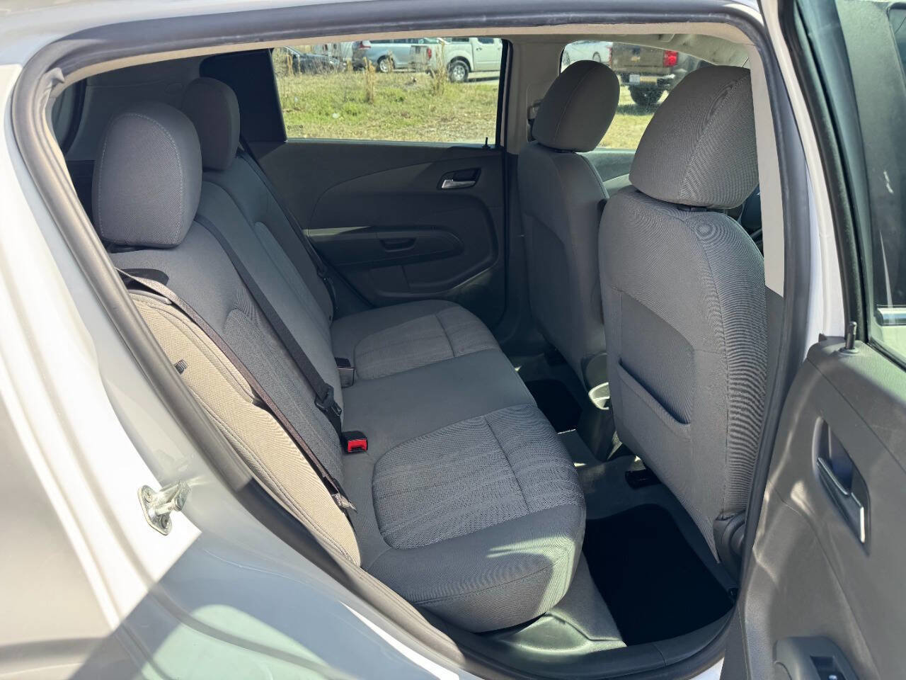 Used 2014 Chevrolet Sonic LT image 14