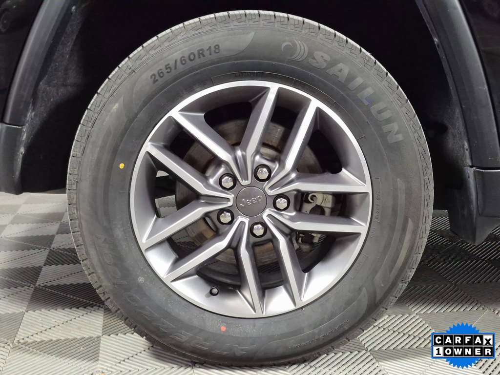 Used 2021 Jeep Grand Cherokee Limited w/ Sun & Sound Group image 29