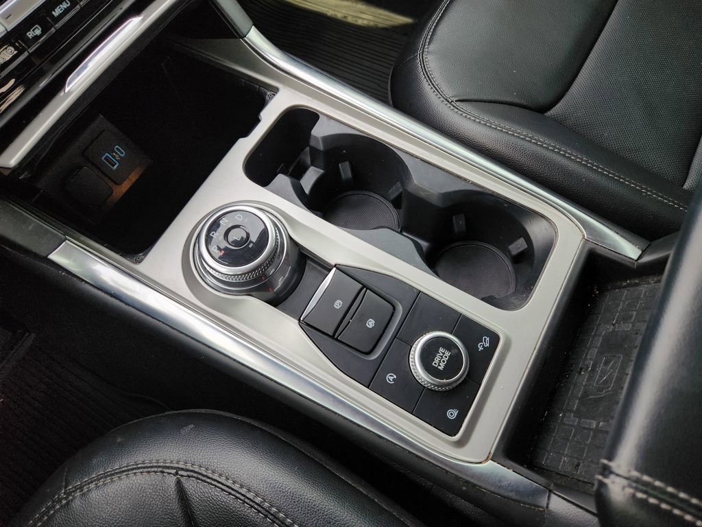 Used 2024 Ford Explorer Limited w/ Limited Technology Package AWD/4WD image 28