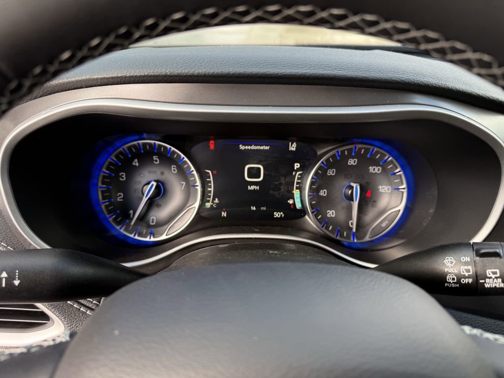 New 2026 Chrysler Pacifica Select image 25