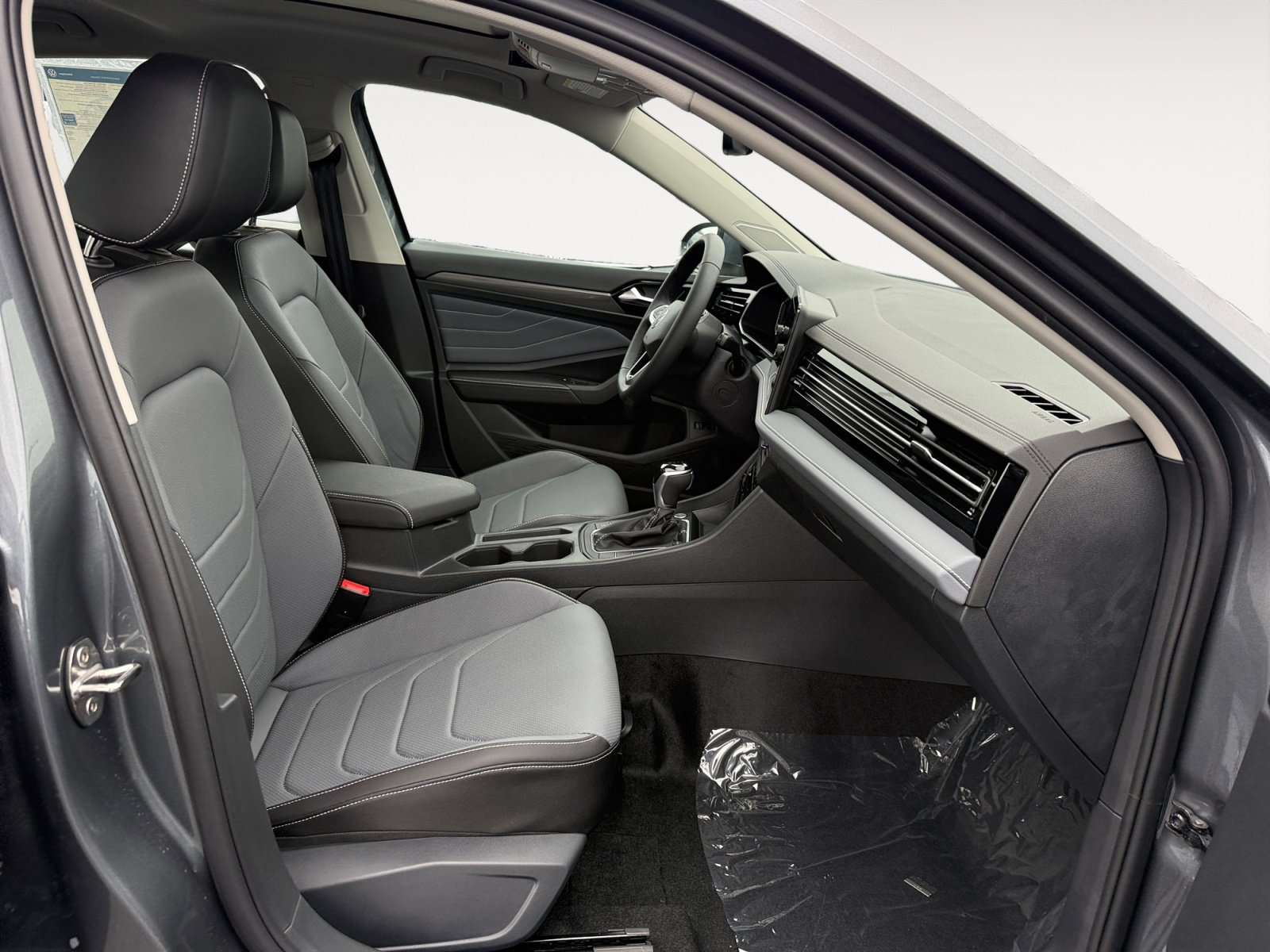 New 2027 Volkswagen Jetta SEL FWD image 19