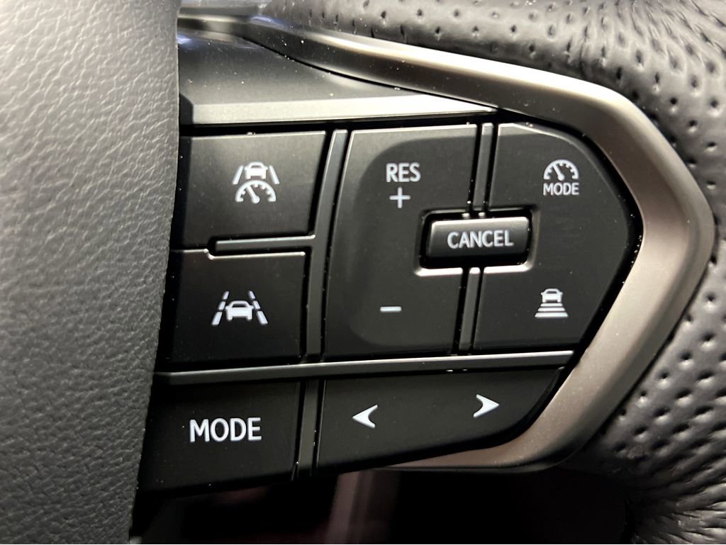 New 2026 Lexus TX 500h AWD image 12