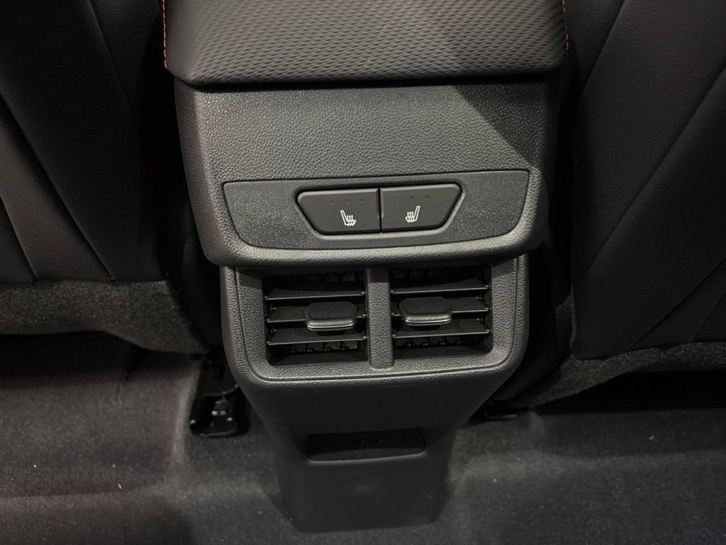 New 2027 Chevrolet Equinox RS w/ Safety and Technology Package AWD/4WD image 34