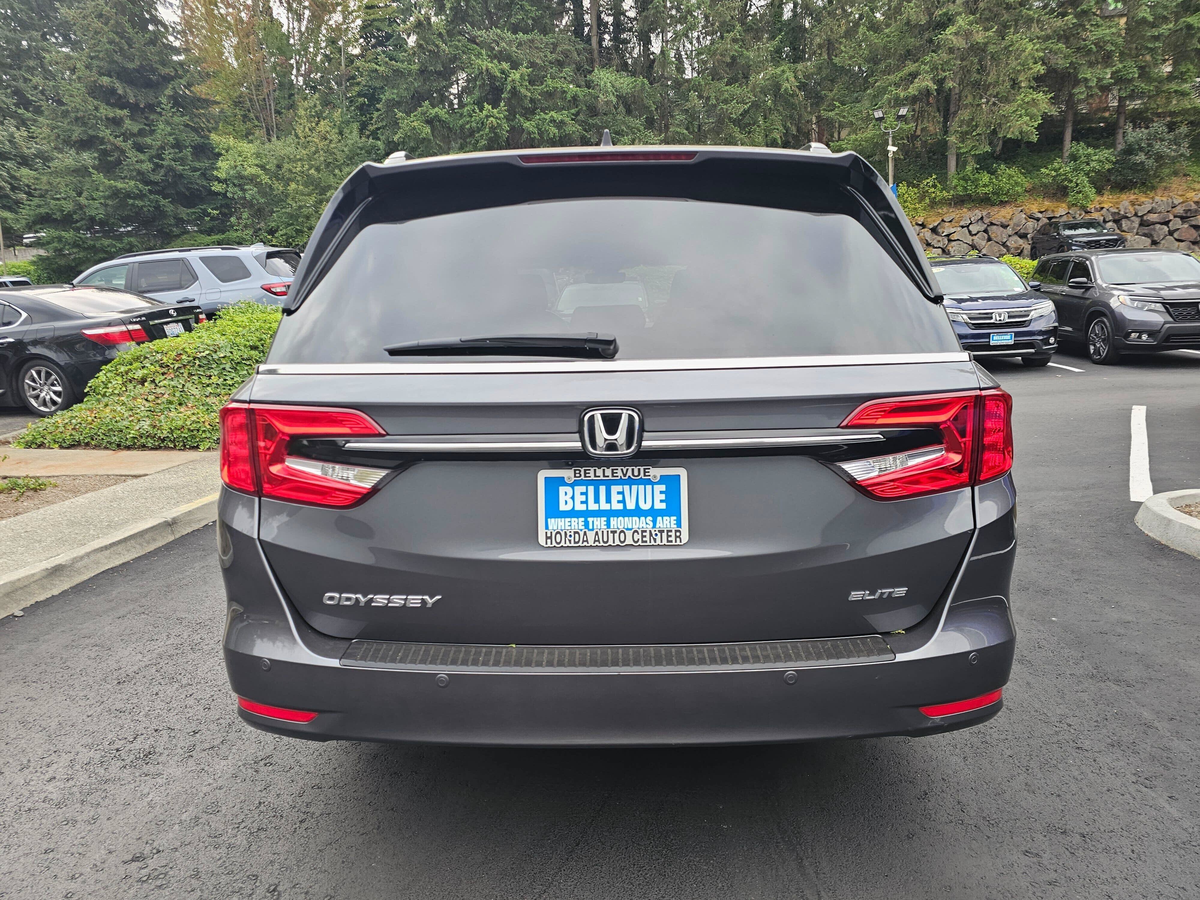 Certified 2023 Honda Odyssey Elite image 6