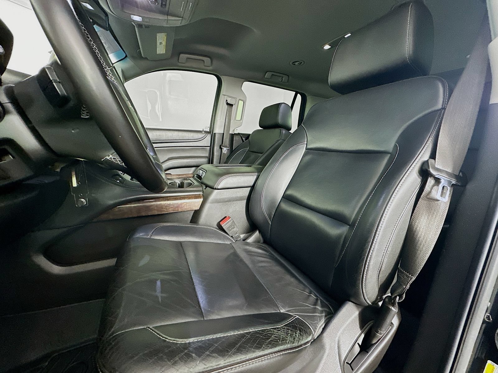 Used 2018 Chevrolet Tahoe LT w/ LT Midnight Edition AWD/4WD image 23