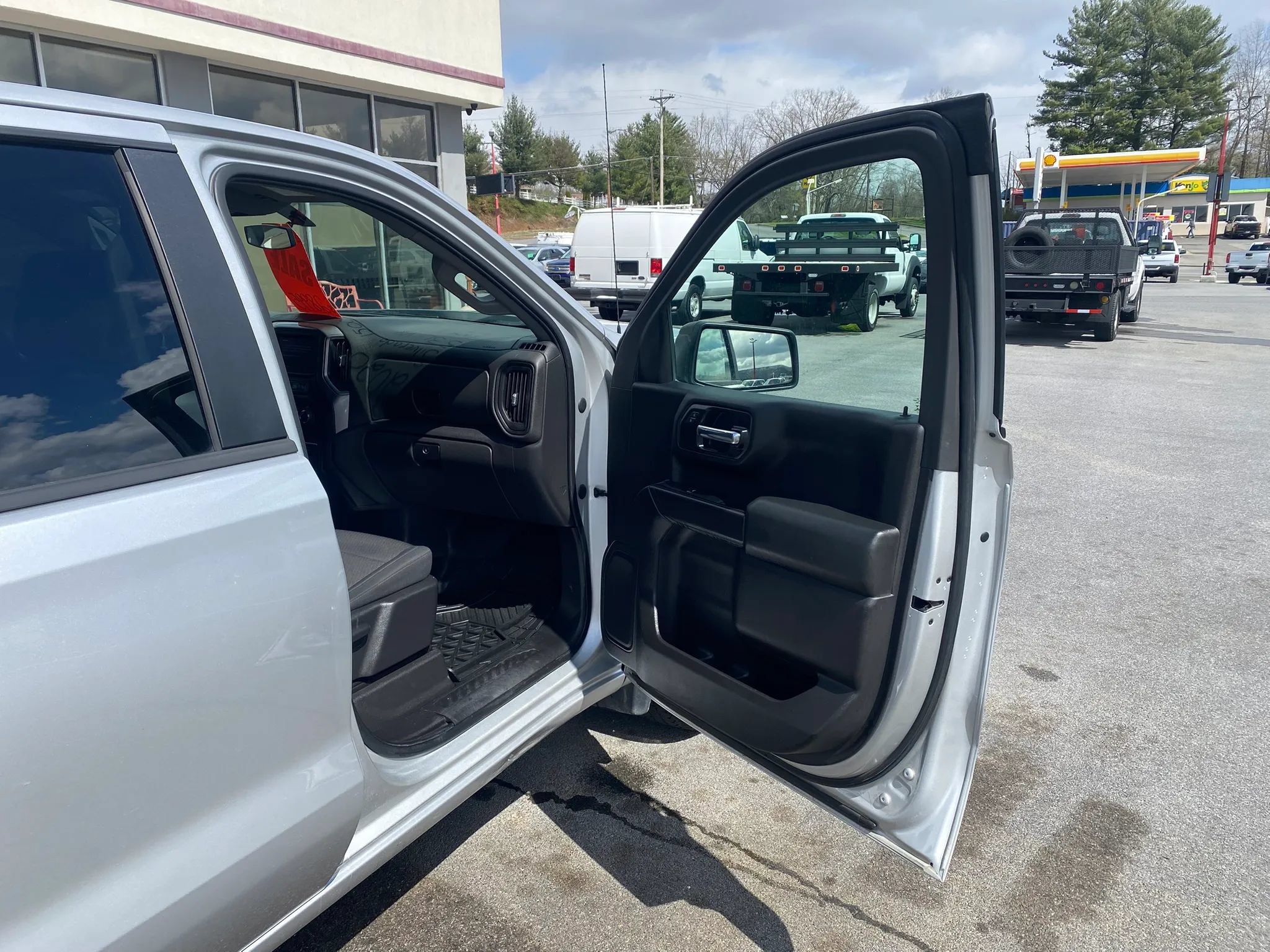 Used 2020 Chevrolet Silverado 1500 W/T w/ Trailering Package AWD/4WD image 19
