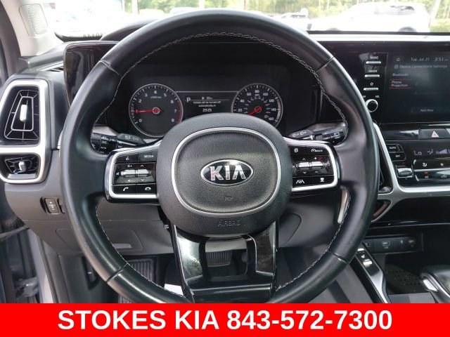 Used 2021 Kia Sorento EX w/ Panoramic Sunroof Package FWD image 11