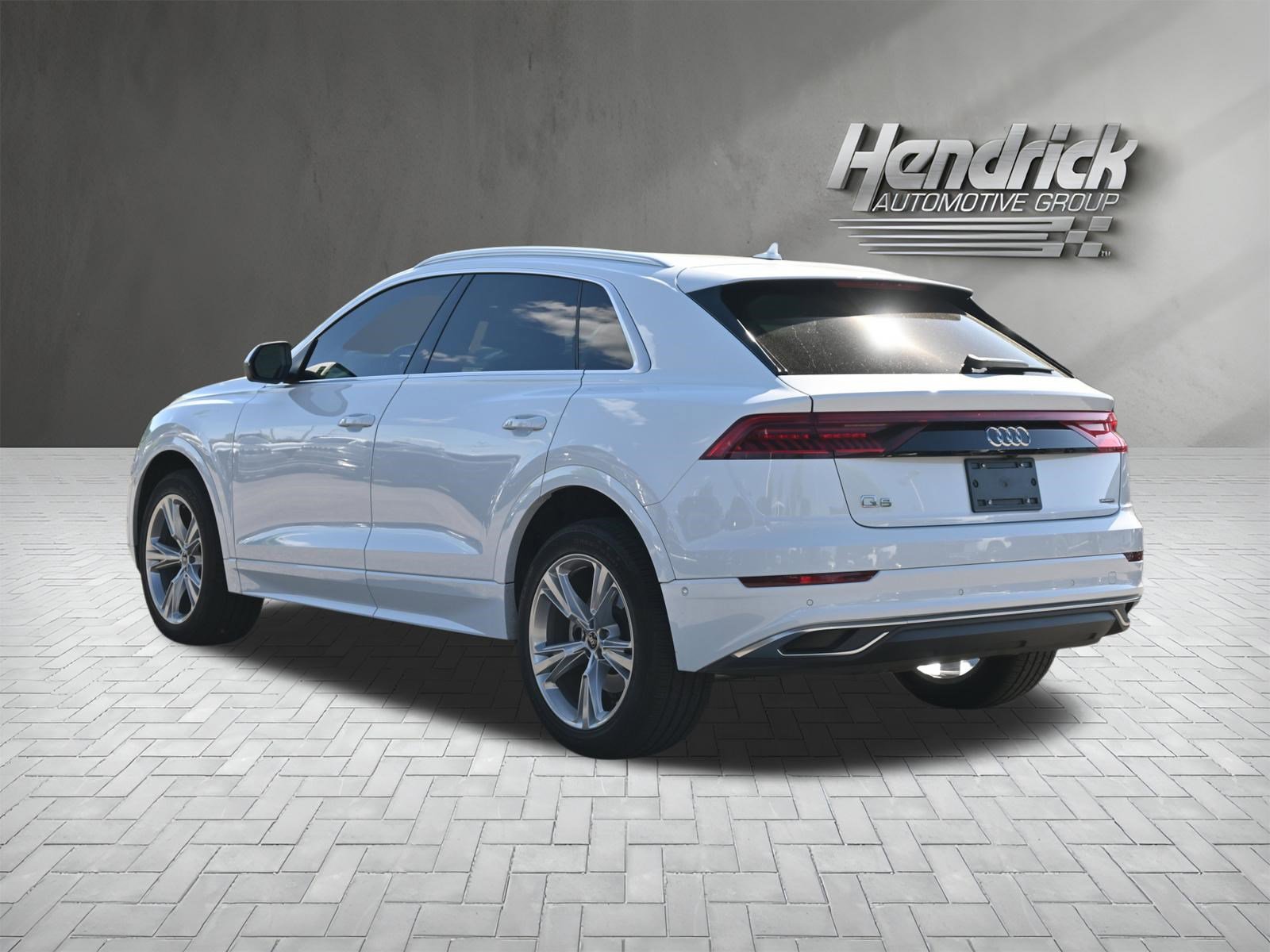 Used 2023 Audi Q8 Premium w/ Convenience Package image 8