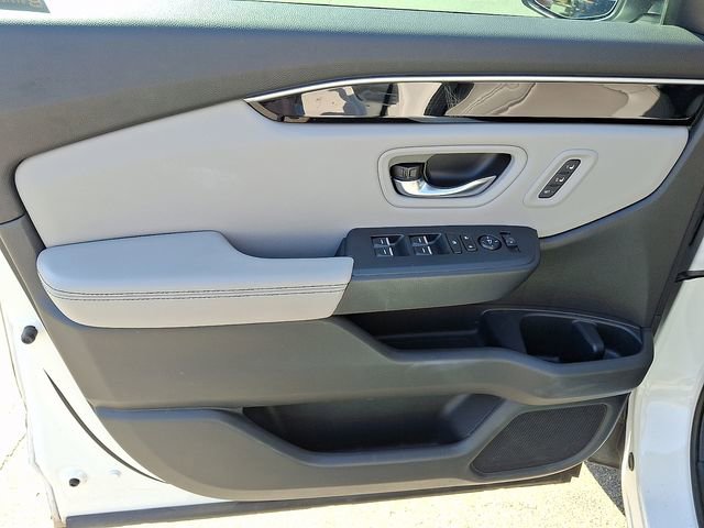 Used 2023 Honda Pilot Touring image 10