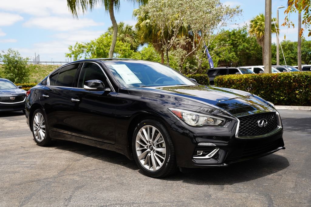 Used 2023 INFINITI Q50 Luxe w/ Cargo Package RWD image 12