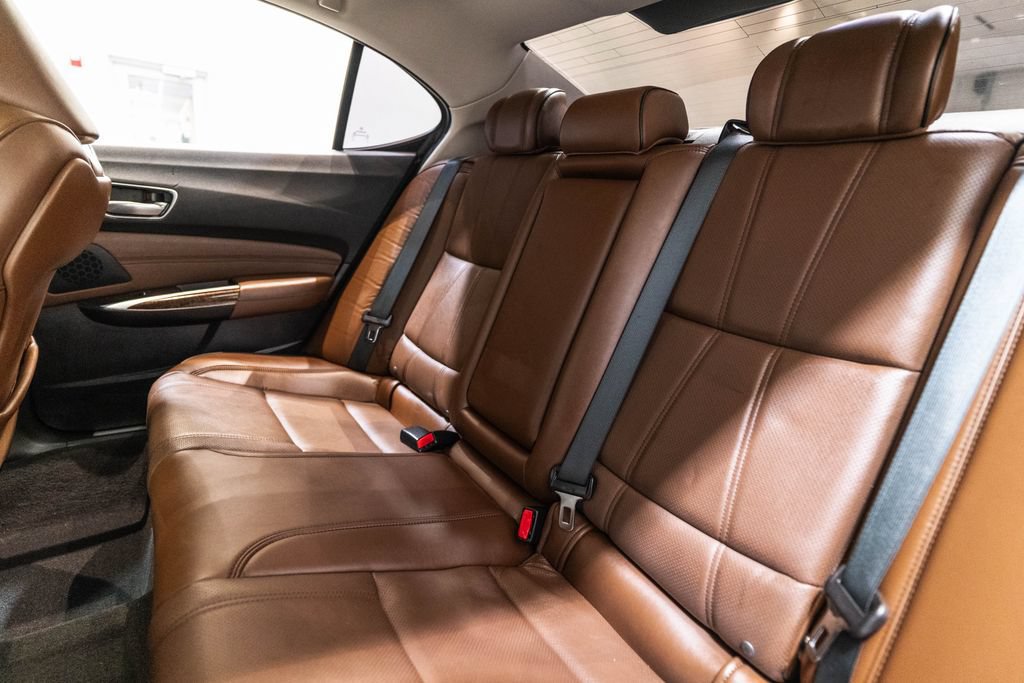 Used 2019 Acura TLX w/ Technology Package FWD image 31