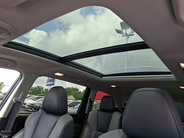 Certified 2025 Subaru Ascent Onyx Edition AWD/4WD image 18