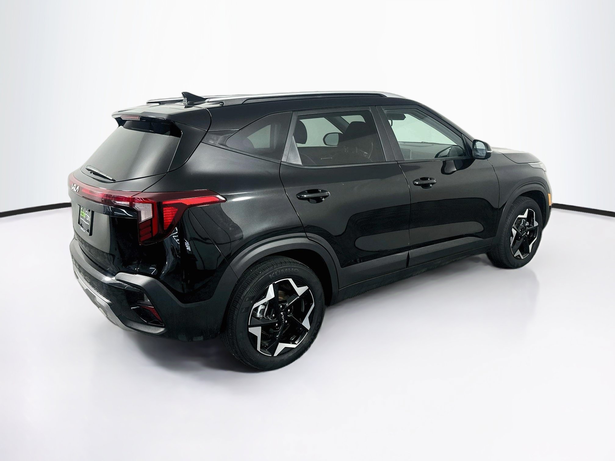 Used 2025 Kia Seltos S FWD image 9