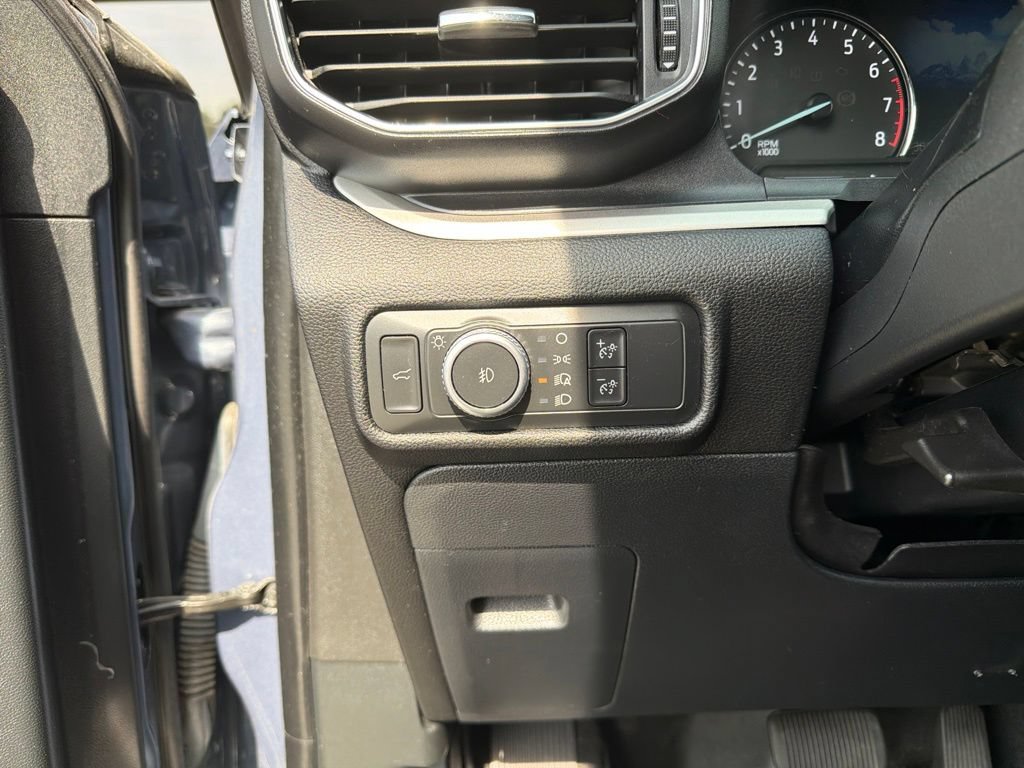 Used 2021 Ford Explorer XLT w/ Equipment Group 202A RWD image 22