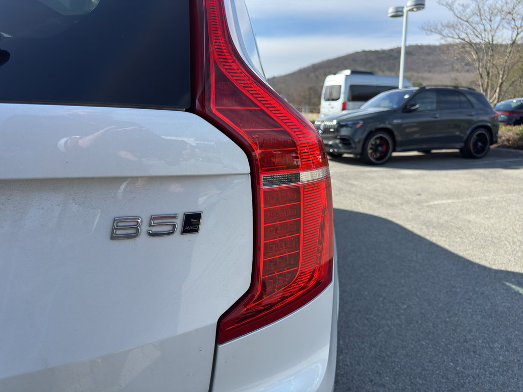 Certified 2024 Volvo XC90 B5 Plus w/ Protection Package Premier image 8