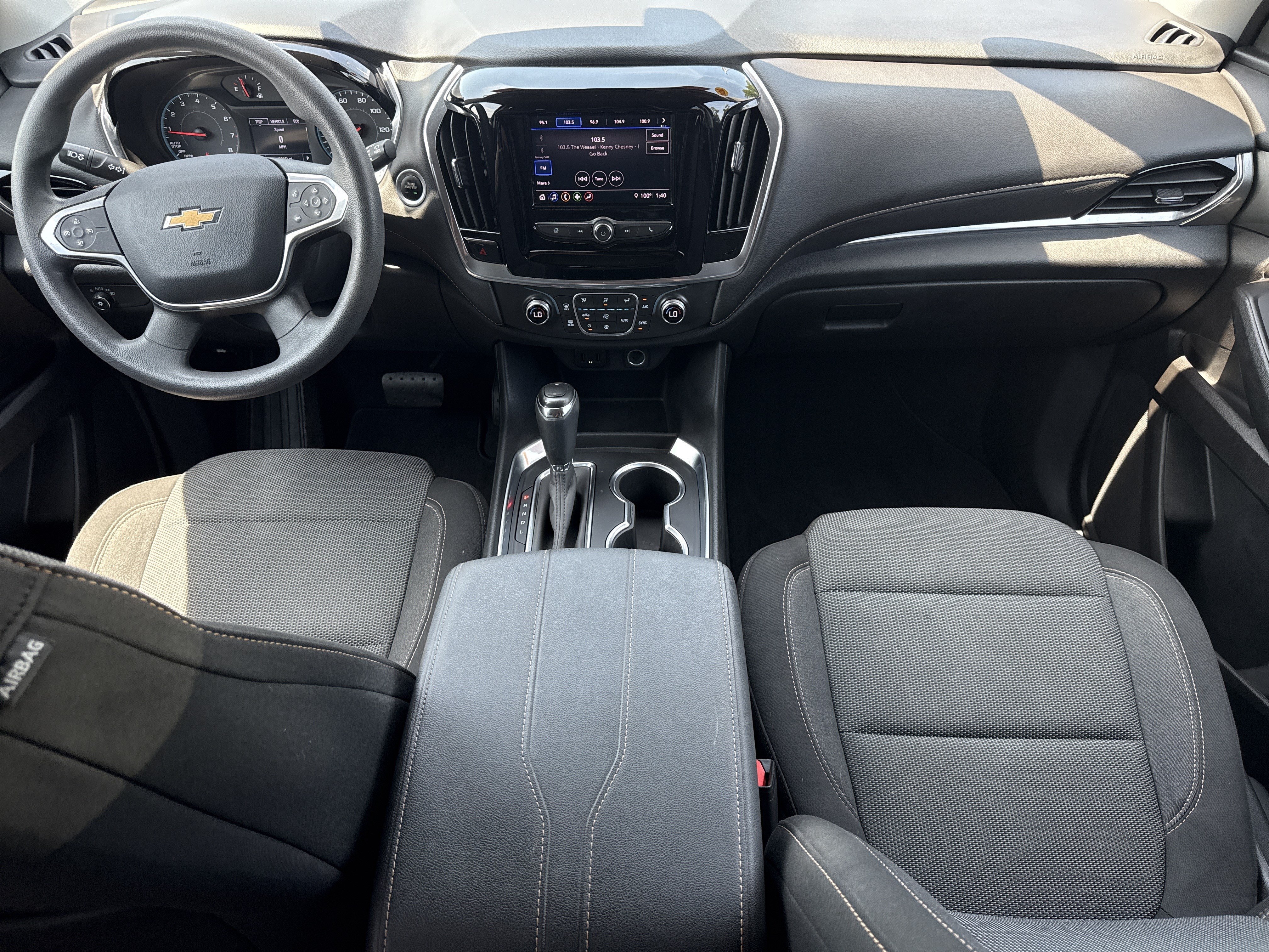 Used 2020 Chevrolet Traverse LS FWD image 27