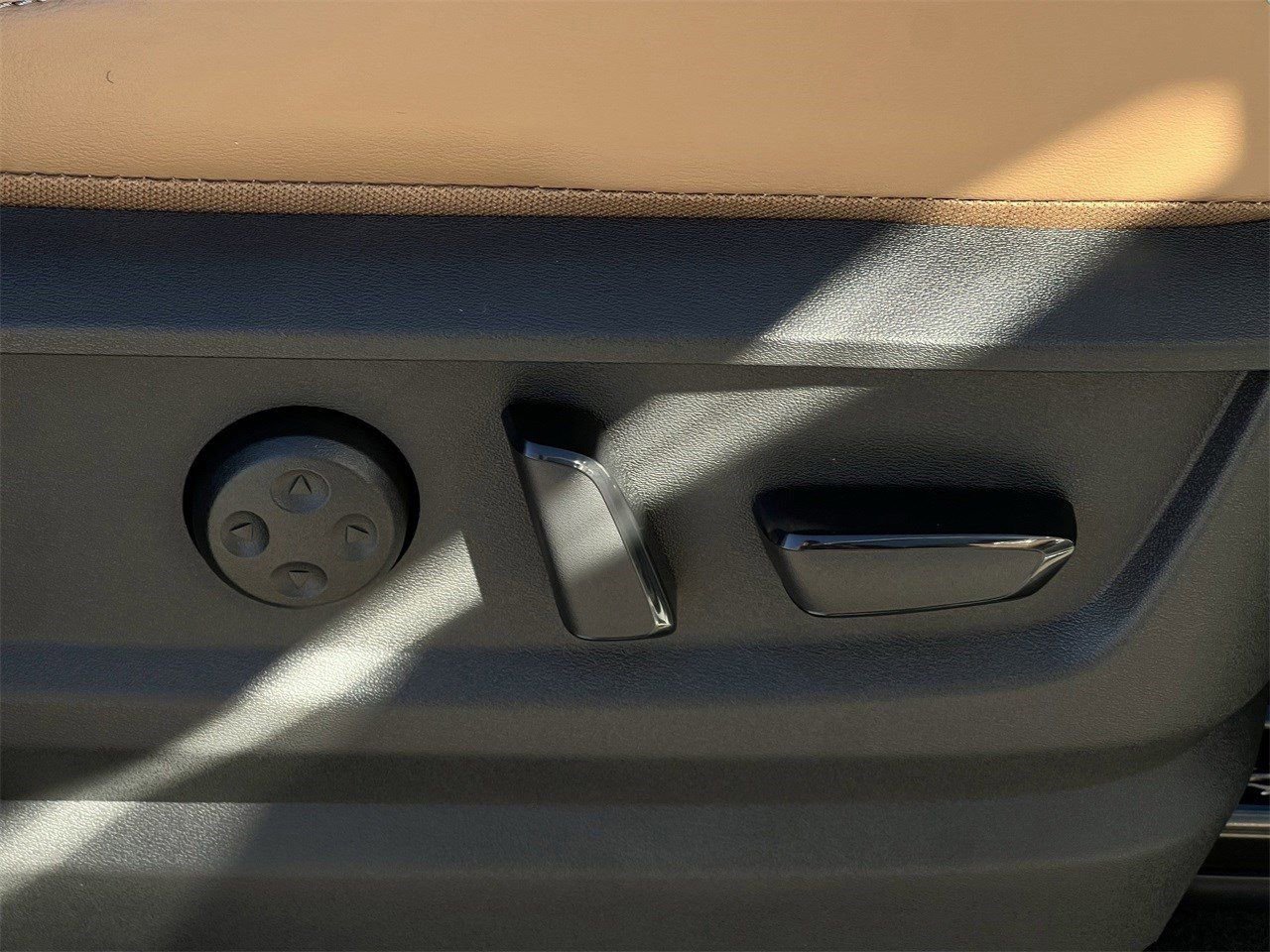 New 2026 INFINITI QX80 Luxe image 21