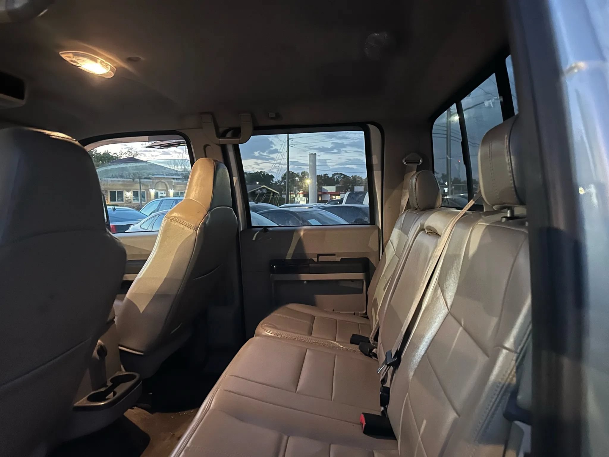 Used 2010 Ford F250 4x4 Crew Cab Super Duty image 9