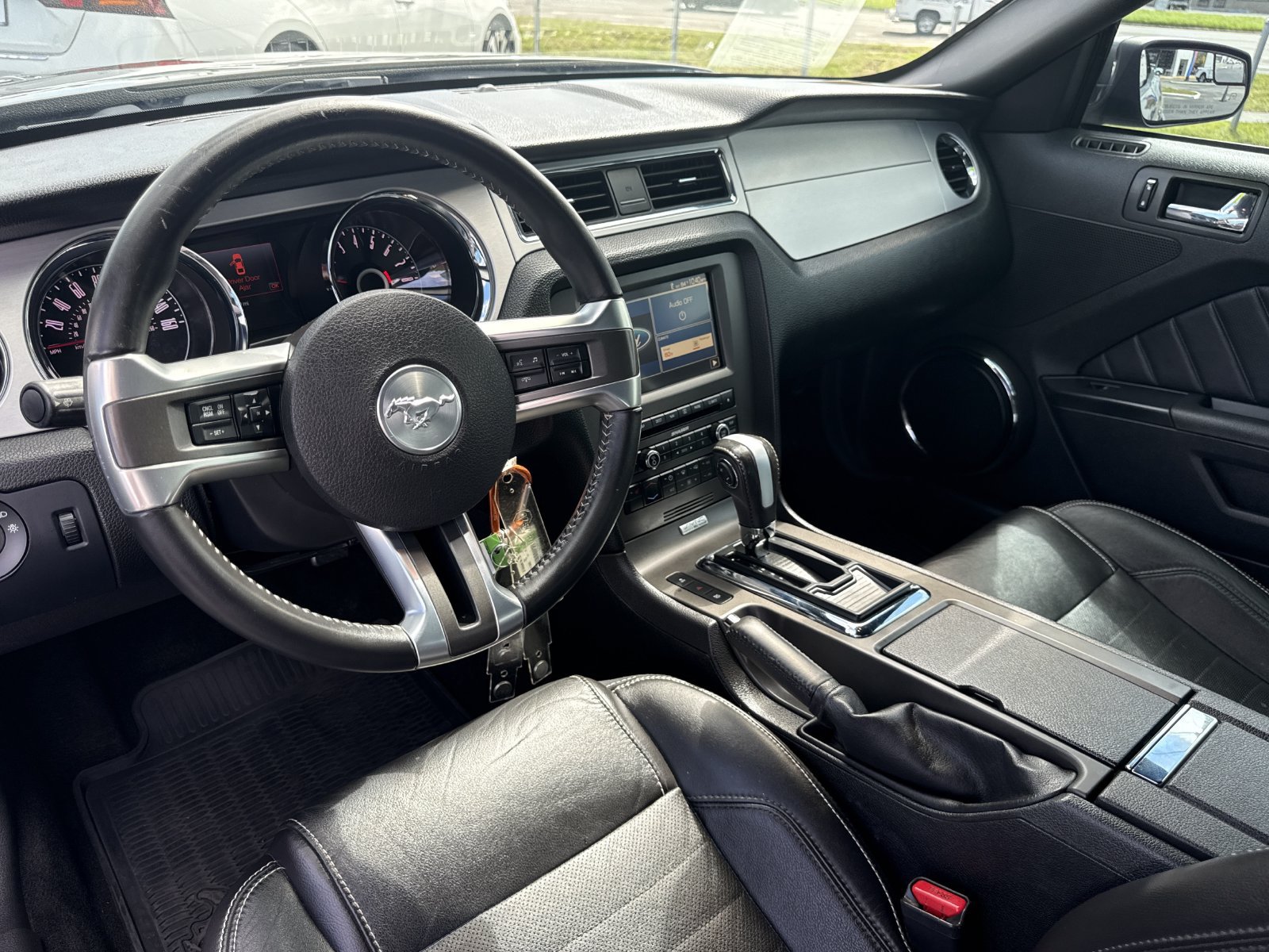 Used 2014 Ford Mustang GT Premium w/ Electronics Package RWD image 17