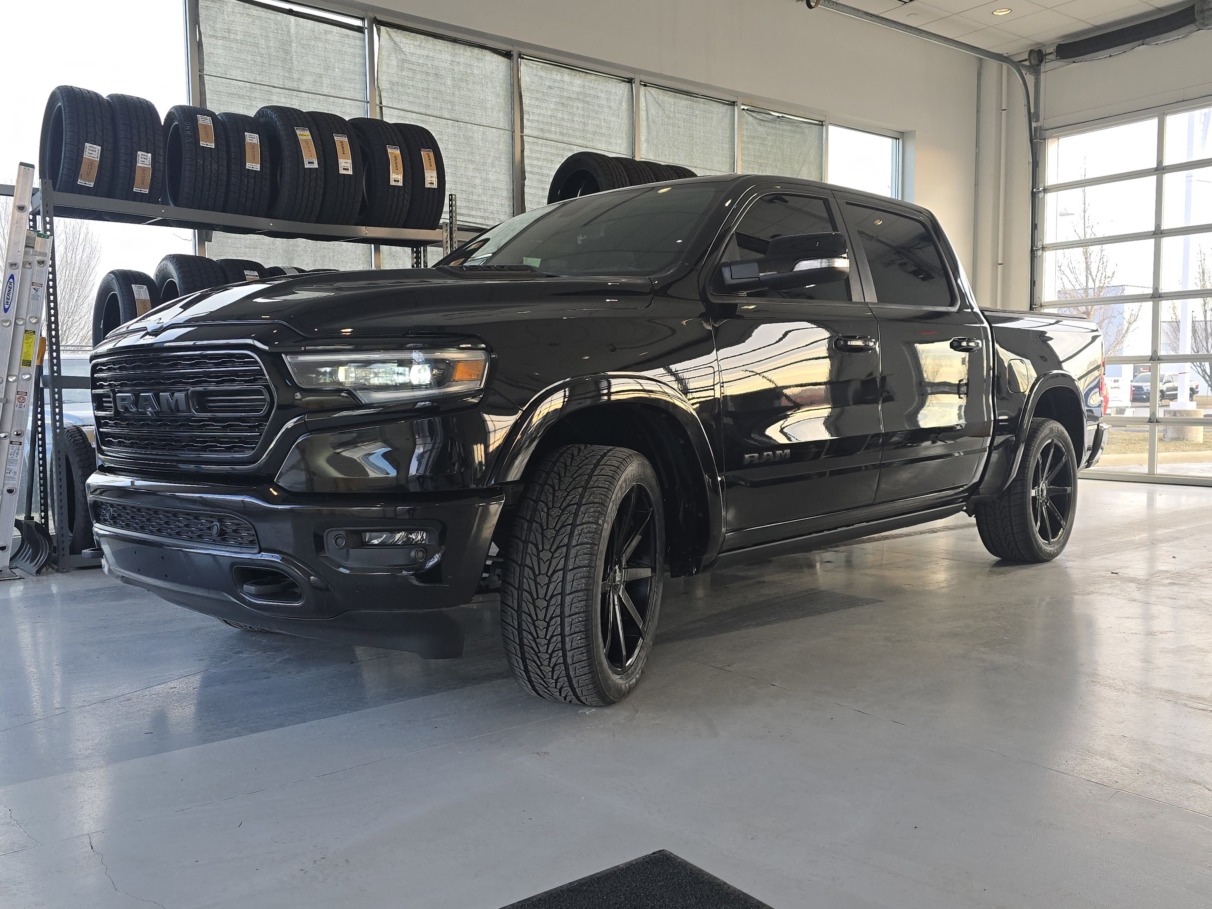 Used 2022 RAM 1500 Limited image 12