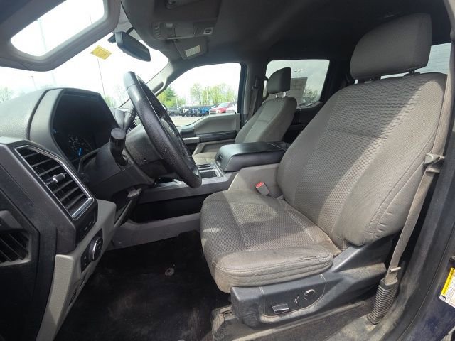 Used 2016 Ford F150 XLT w/ Equipment Group 302A Luxury AWD/4WD image 22
