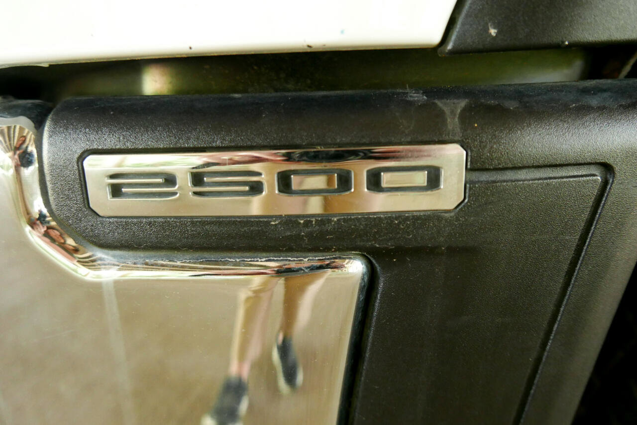 Used 2024 GMC Sierra 2500 Pro w/ Convenience Package image 22