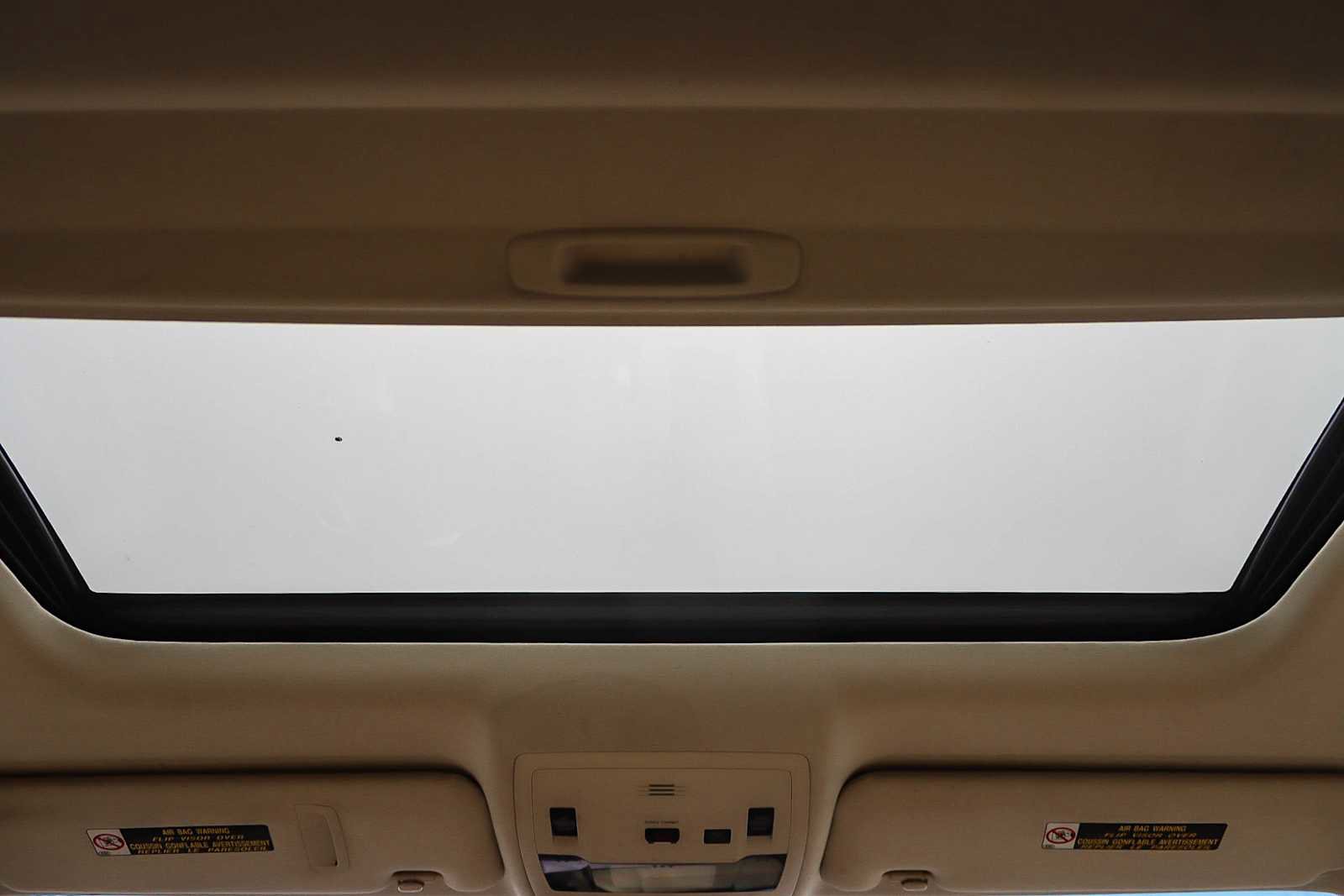 Used 2016 Lexus ES 300h image 15