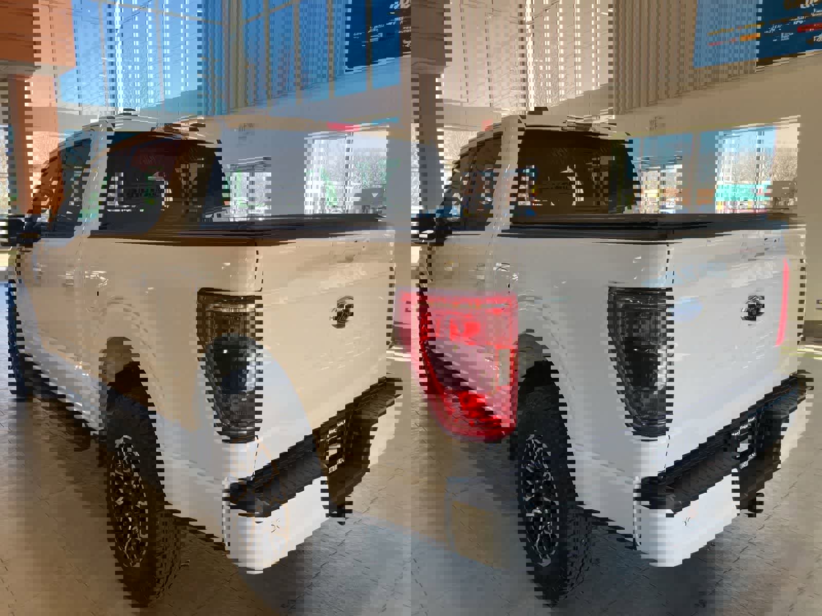 Used 2021 Ford F150 XLT w/ Equipment Group 302A High image 7