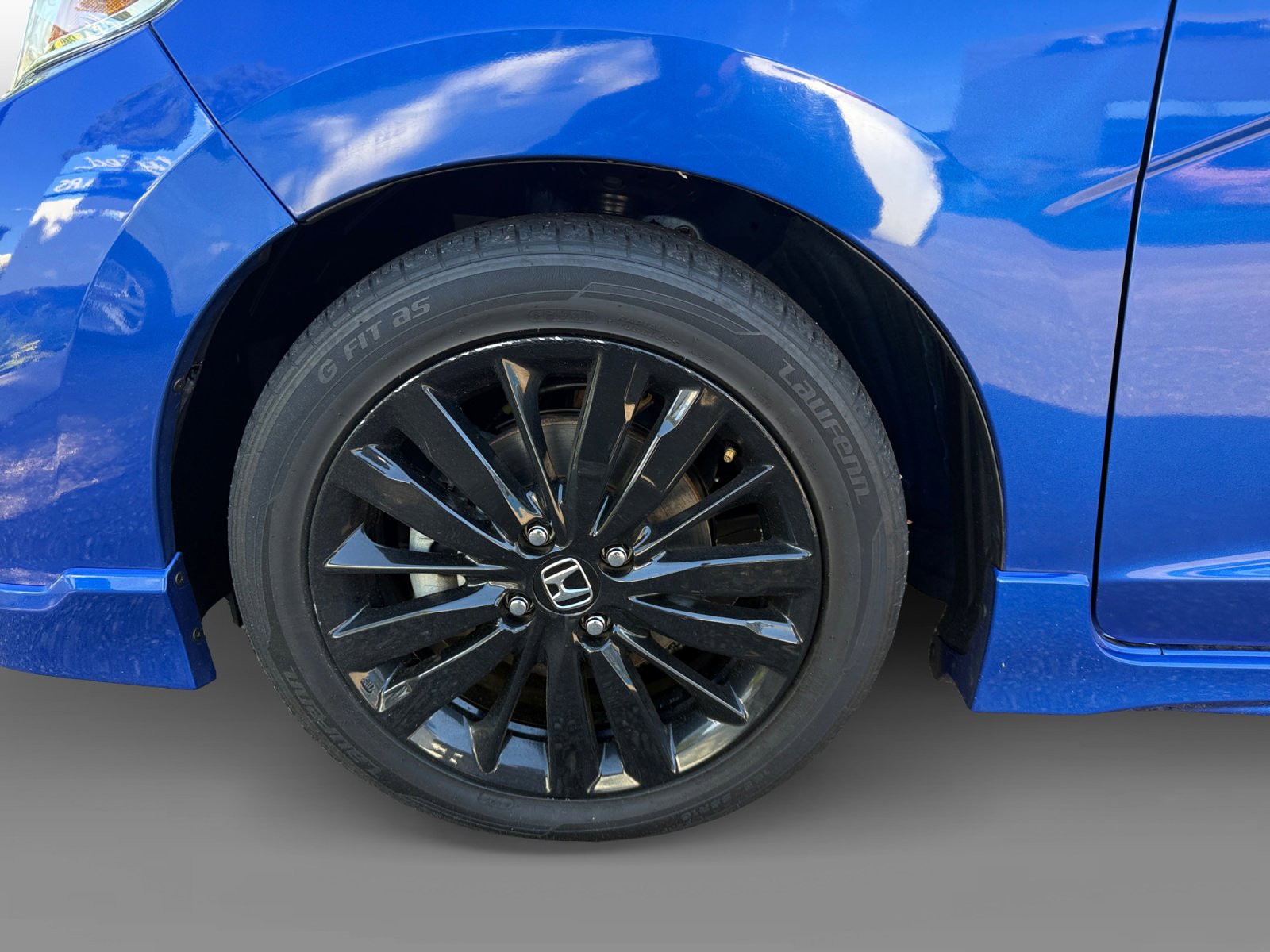 Used 2018 Honda Fit Sport image 9