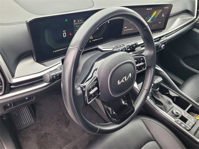 Used 2024 Kia Sorento S image 23