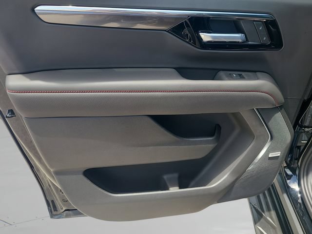 New 2026 Chevrolet Suburban RST w/ Comfort Package RWD image 17