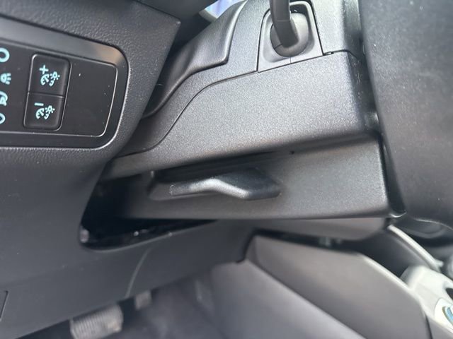 New 2026 Ford Escape ST-Line Select w/ Equipment Group 401A image 22