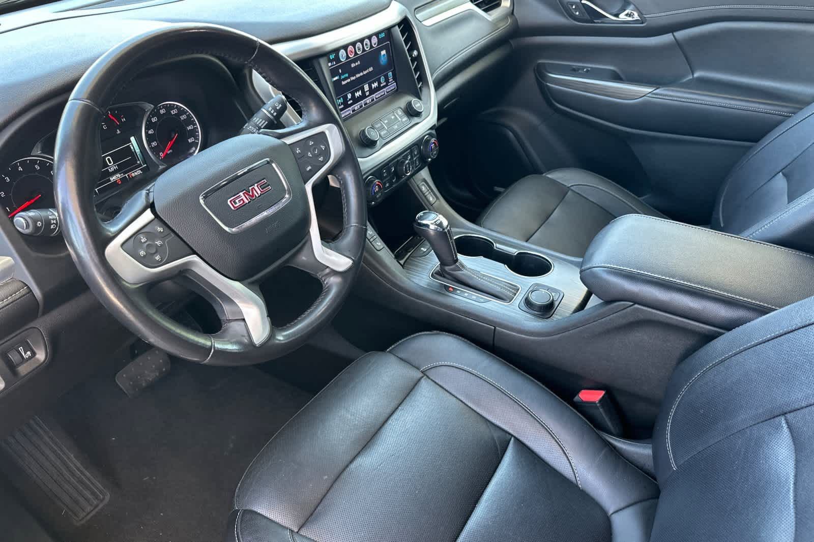 Used 2019 GMC Acadia SLT w/ LPO, Cargo Package FWD image 11