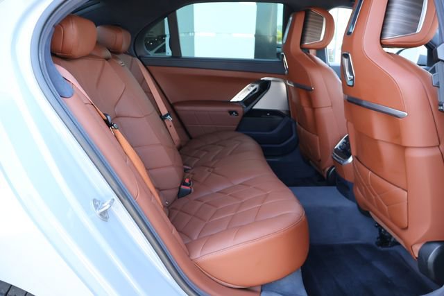 Used 2024 BMW 760i xDrive w/ Executive Package AWD/4WD image 21