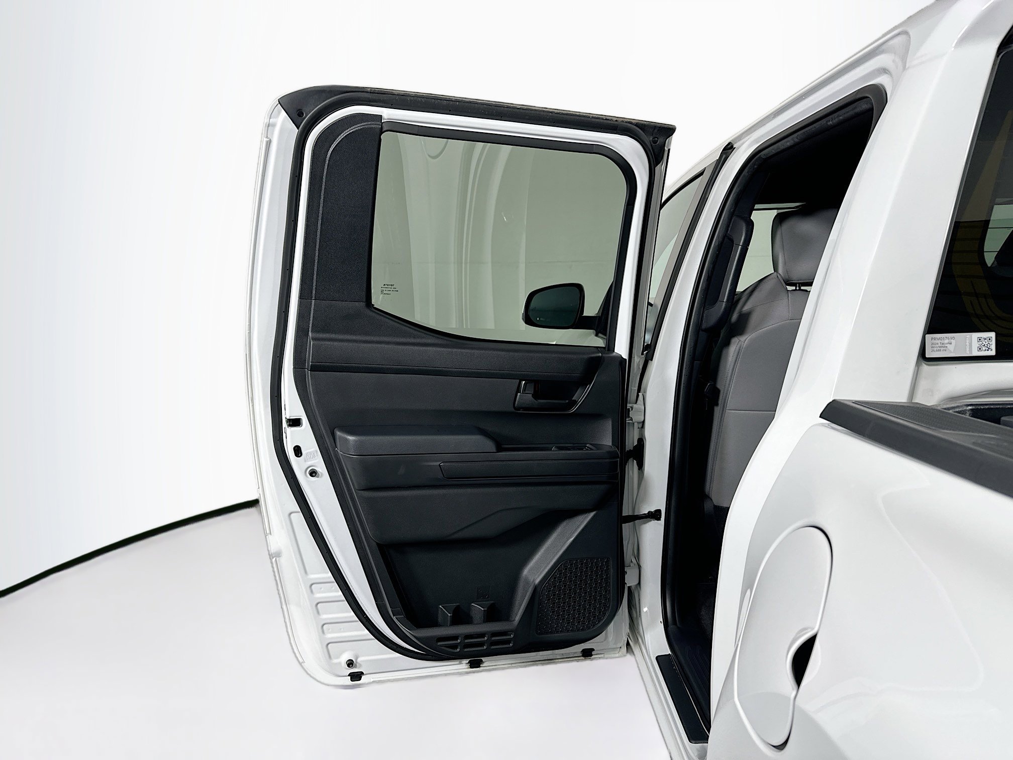 Used 2024 Toyota Tacoma SR5 image 25