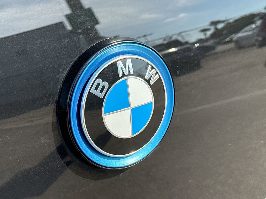 Used 2017 BMW i3 w/ Range Extender image 11