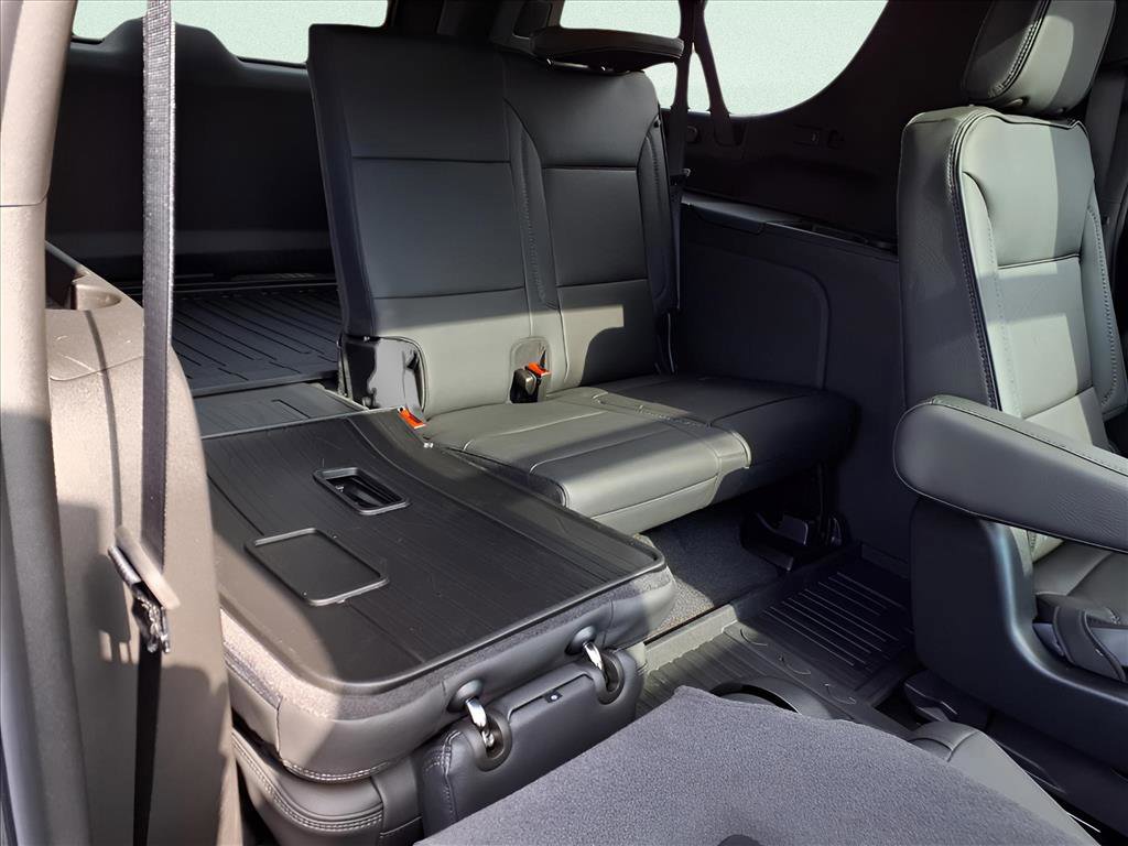 New 2026 GMC Yukon XL Denali w/ Sun & Power Step Package image 26