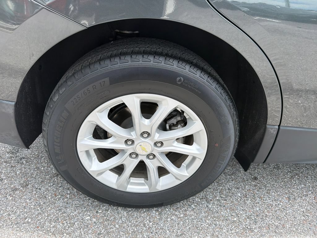 Used 2021 Chevrolet Equinox LT FWD image 48