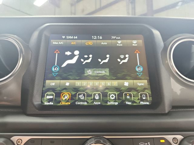 Used 2023 Jeep Wrangler Unlimited Sahara w/ Cold Weather Group AWD/4WD image 28