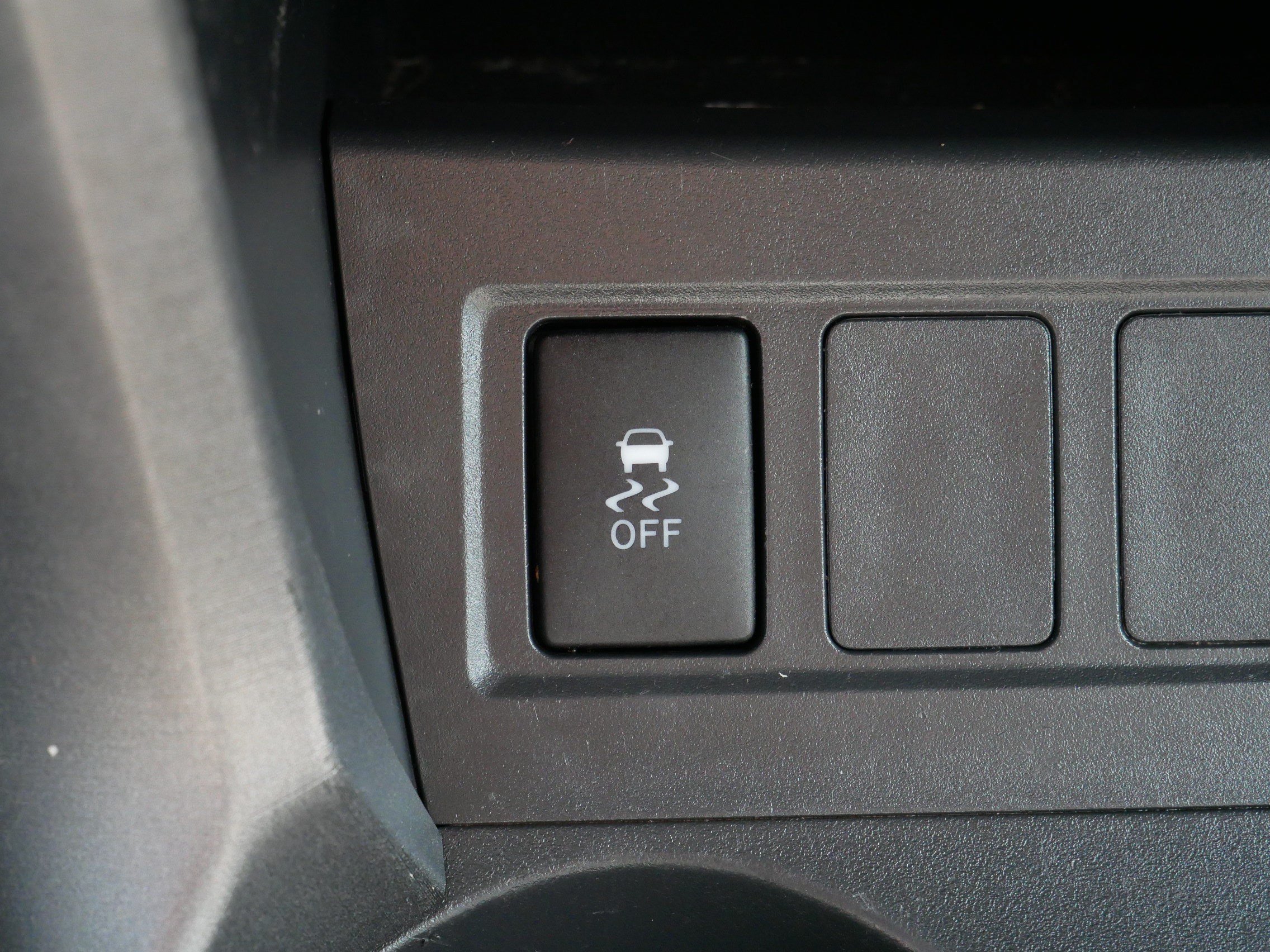 Used 2011 Toyota RAV4 2WD w/ Base L4 Extra Value Pkg image 31