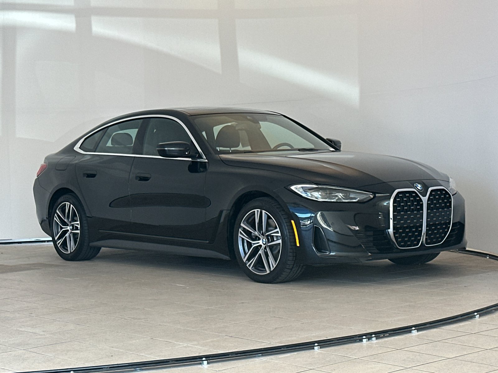 Used 2024 BMW 430i Gran Coupe xDrive w/ Premium Package AWD/4WD image 8