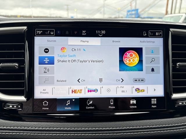 New 2026 Chrysler Pacifica Select image 14