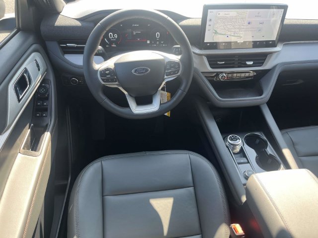 New 2027 Ford Explorer Active w/ Active Comfort Package RWD image 11