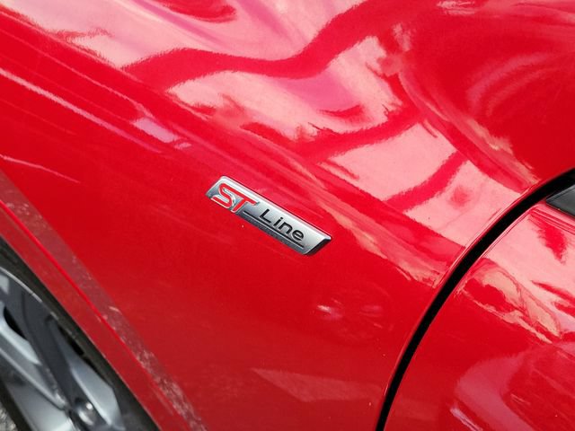 Used 2024 Ford Escape ST-Line w/ Tech Pack #1 FWD image 6
