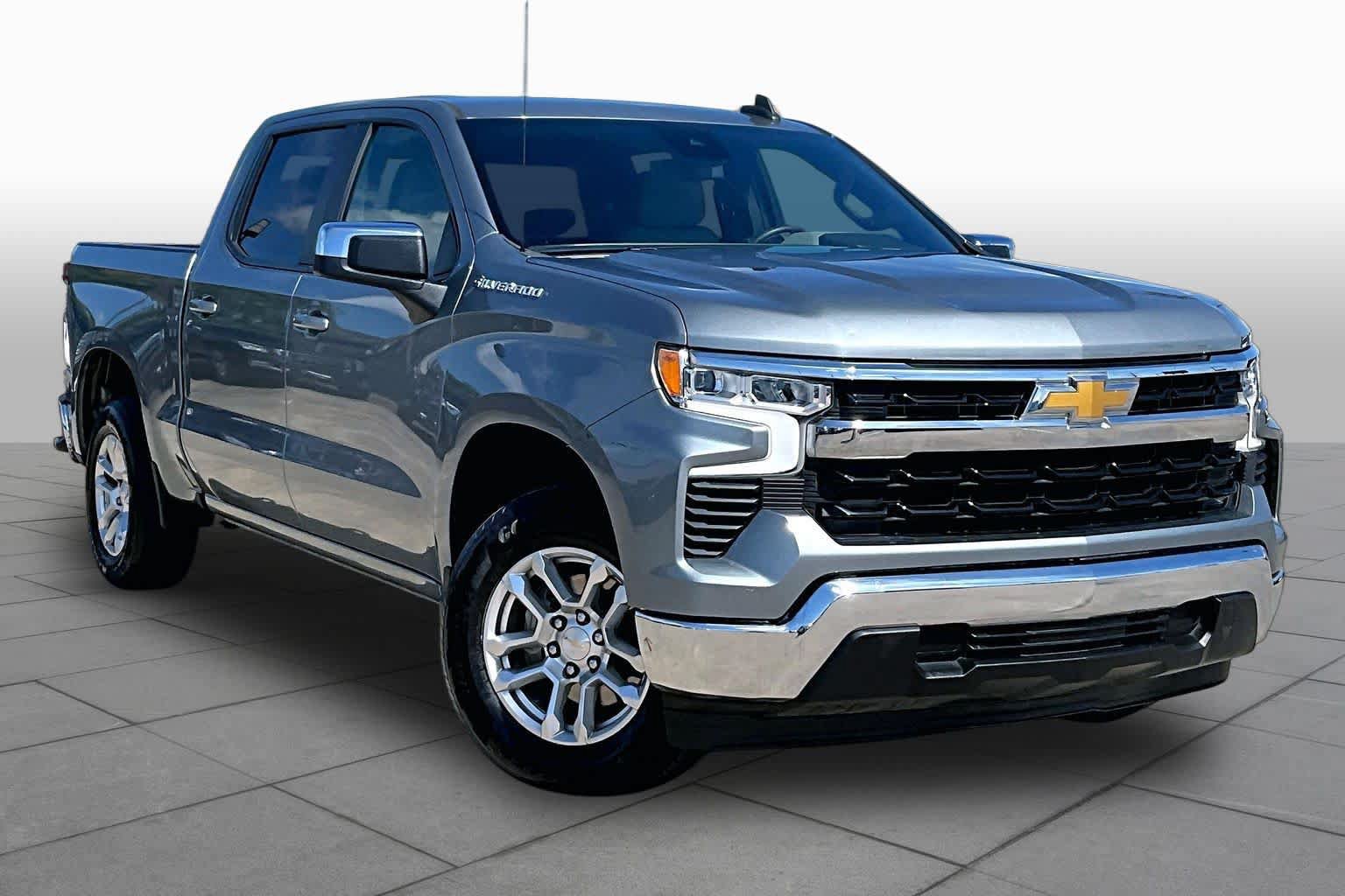 Certified 2023 Chevrolet Silverado 1500 LT RWD image 3