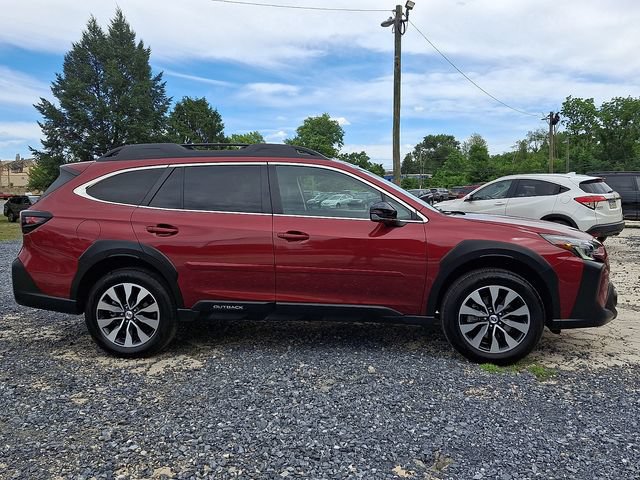 Certified 2024 Subaru Outback Limited AWD/4WD image 11