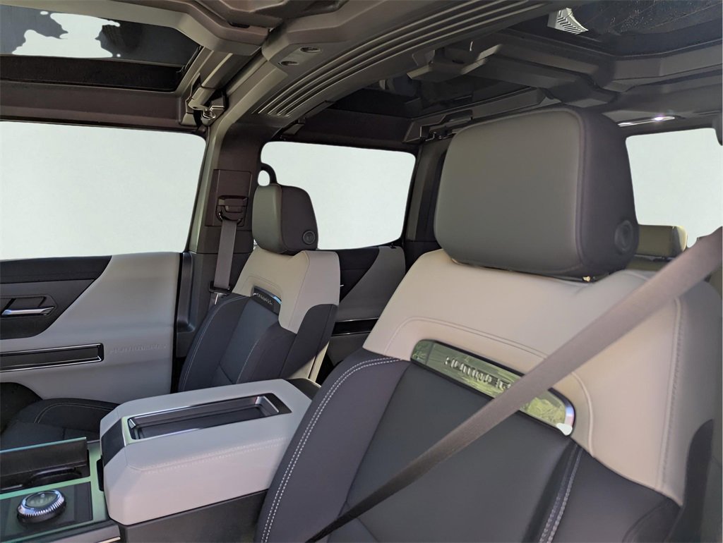 New 2026 GMC Hummer EV 4x4 Crew Cab image 9